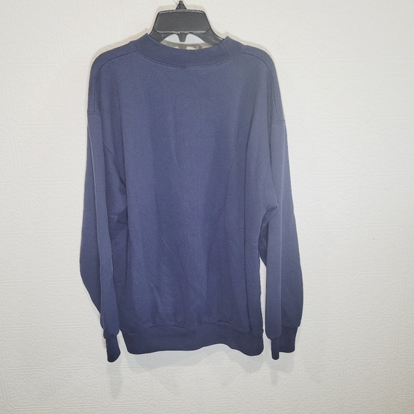 Campus Collection Vintage University of Windsor Mom Sweatshirt - Picture 4 of 5